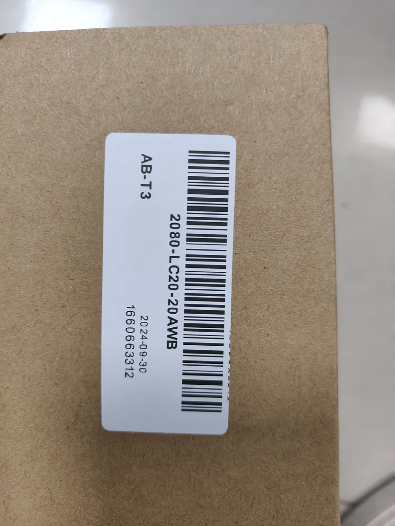 Micro820 PLC 20-pt