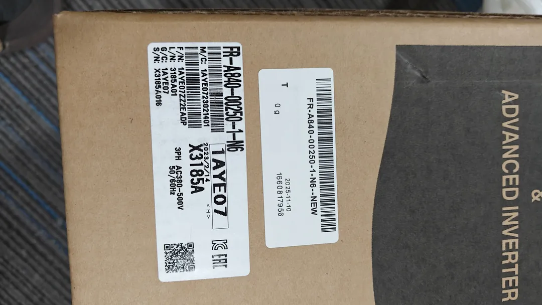 FREQROL-A800 inverter
