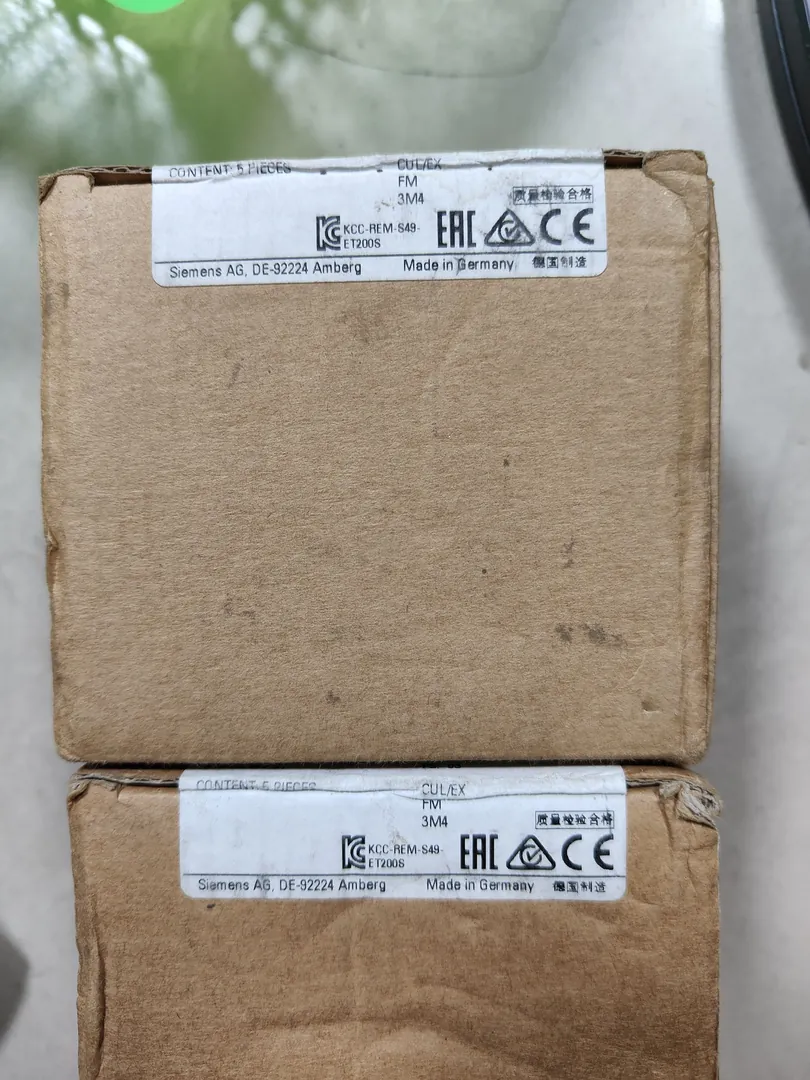 ET 200S digital input module