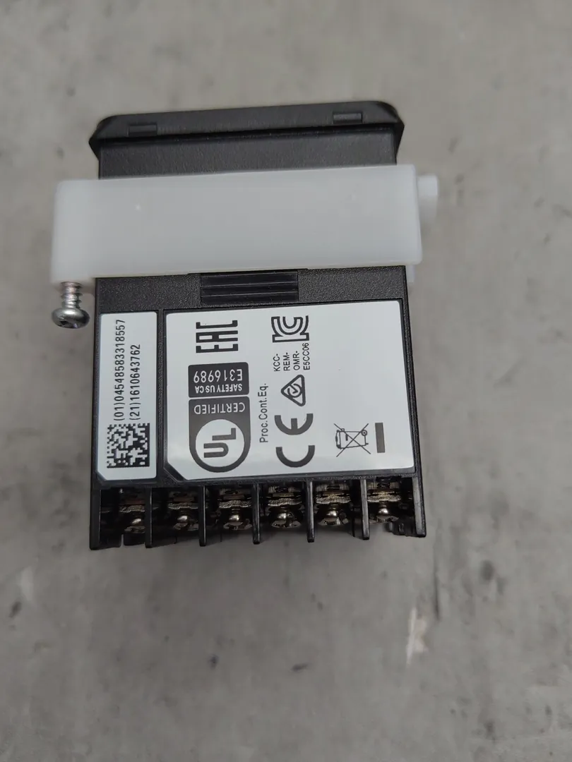 E5CC temperature controller
