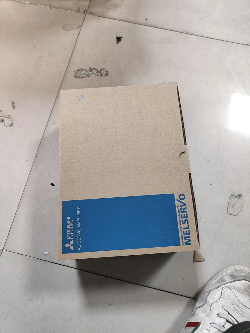 MELSERVO-JE servo amp, 2 kW