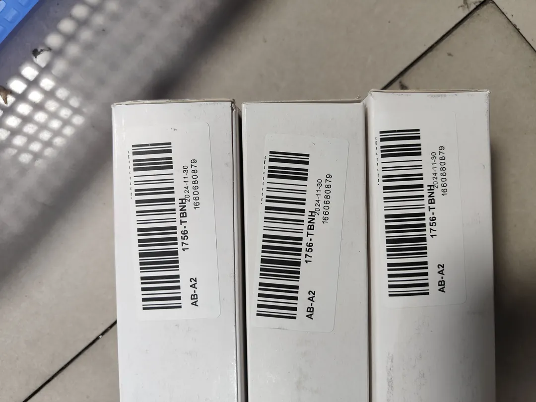 20-pin screw-clamp RTB