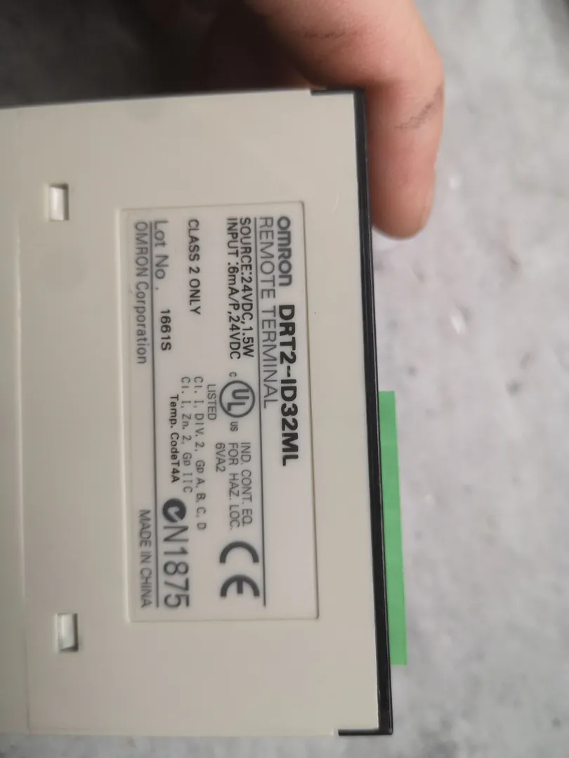 Digital input terminal (32, NPN)