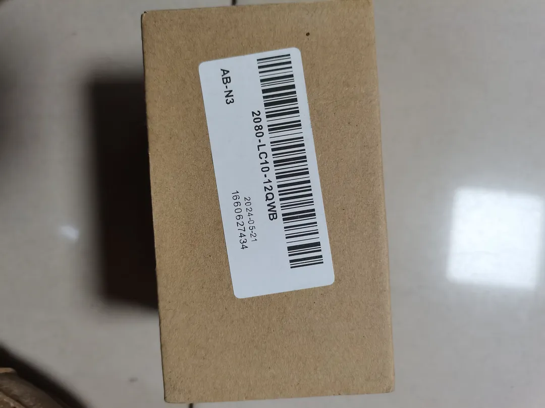 Micro810 PLC 12-pt