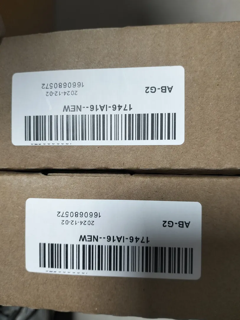SLC 500 (1746) digital input module (16 points)