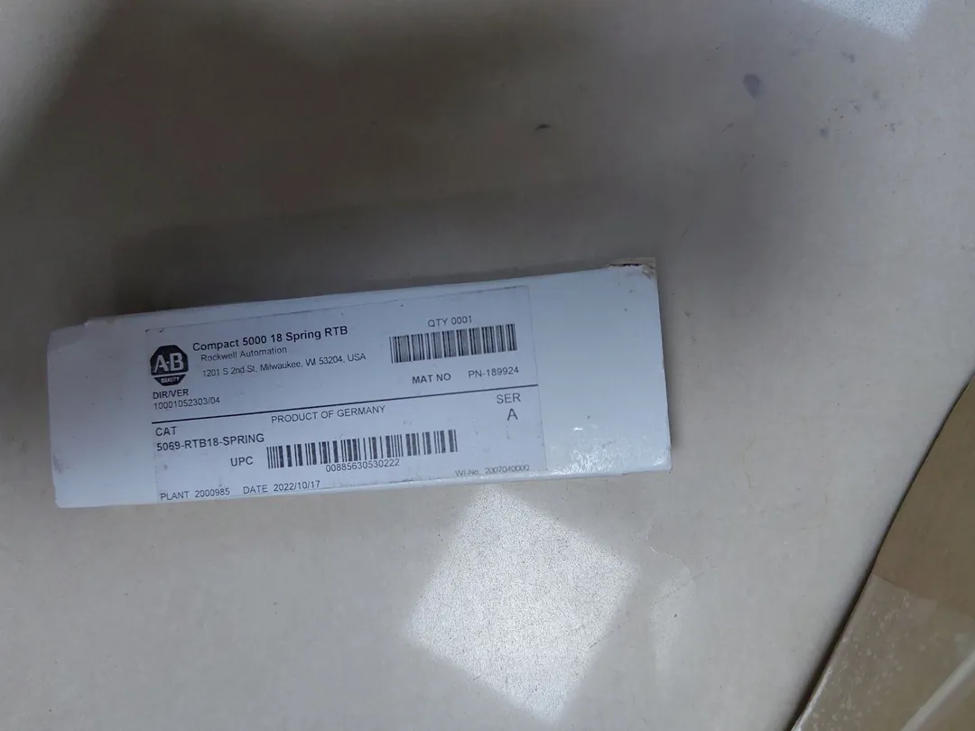 Removable terminal block (spring-clamp)