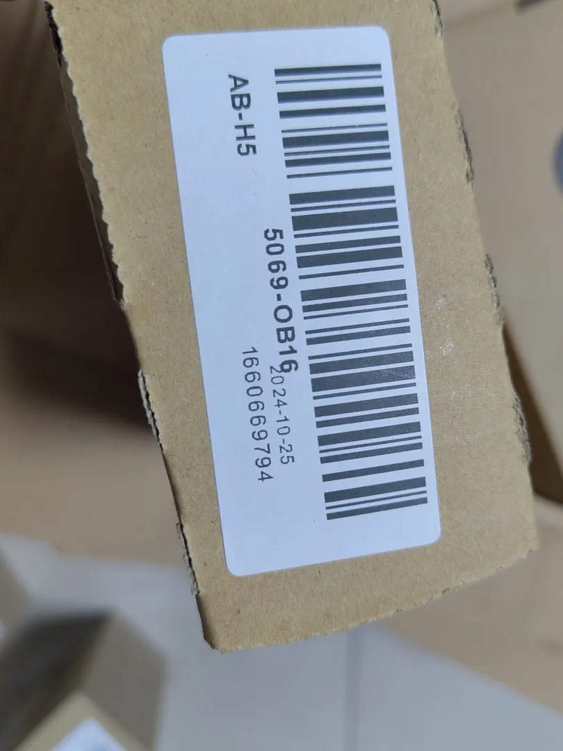 Compact 5000 I/O (5069) digital output module (16 points)