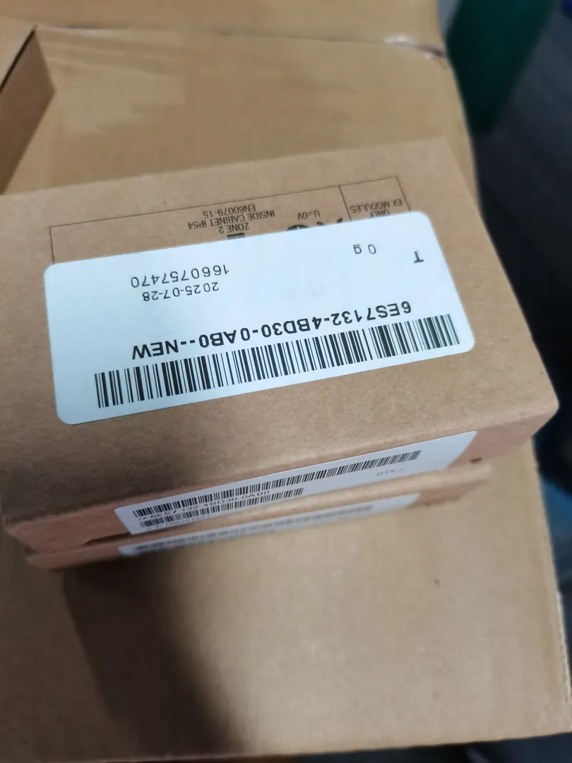 ET 200S digital output module
